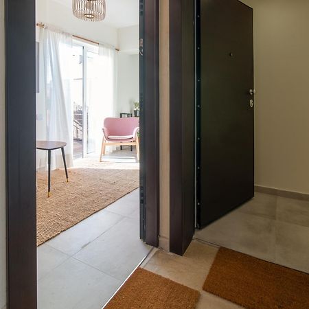 Cosy & Stylish 1-Bedroom Apartment In The Centre Atenas Exterior foto