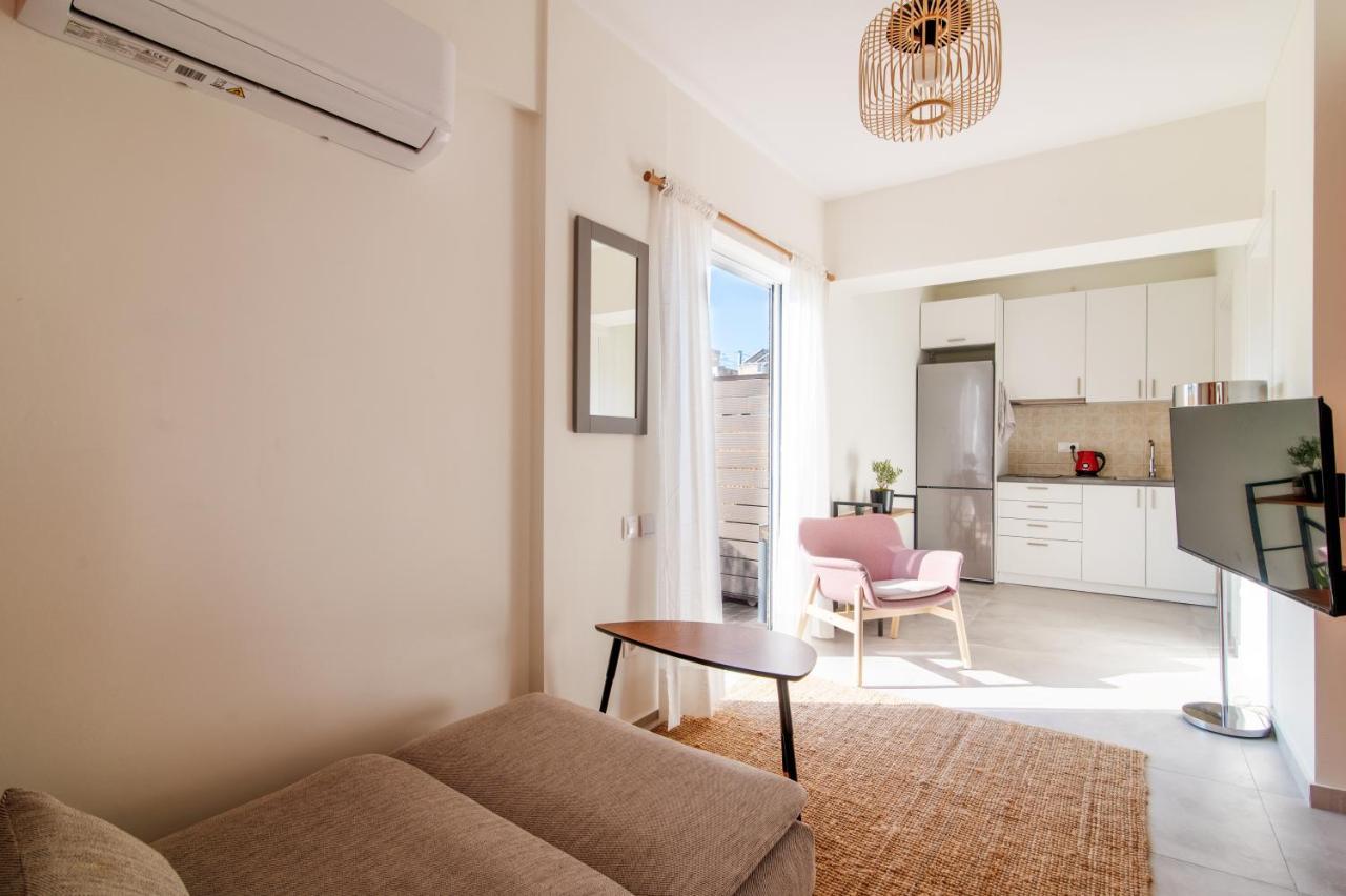 Cosy & Stylish 1-Bedroom Apartment In The Centre Atenas Exterior foto
