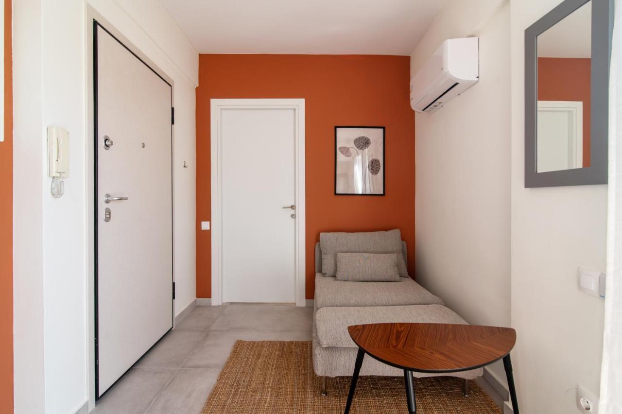 Cosy & Stylish 1-Bedroom Apartment In The Centre Atenas Exterior foto
