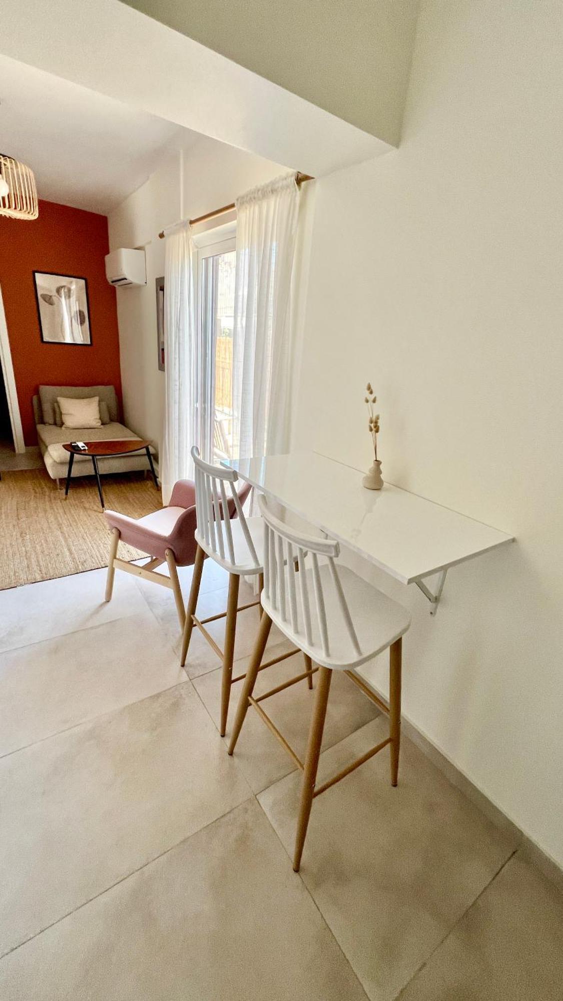 Cosy & Stylish 1-Bedroom Apartment In The Centre Atenas Exterior foto